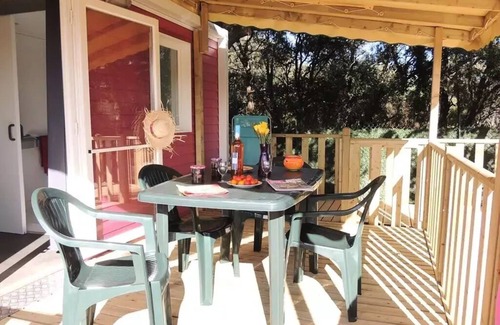 Boisseron Maison | Mobil-home Confort + LIFE PMR 32m²+TV incluse (2 chambres) - terrasse couverte - Clim 4 personnes