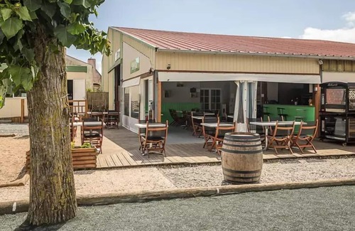 Puyravault Location De VR | Campsite Le Merval * - 3-room safari tent for 4 people Without sanitary facilities