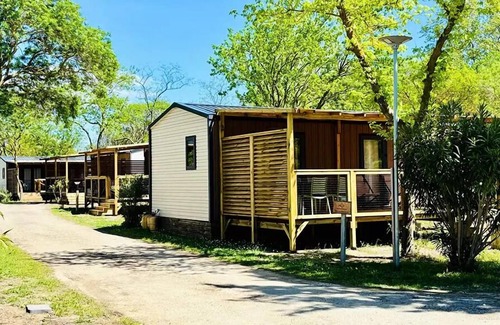 Mirepeisset Maison | Campsite Le Val de Cesse * - Mobile home PREMIUM 32m2 - 3 bedrooms - TV - dishwasher - air conditioning - covered terrace - 6 people