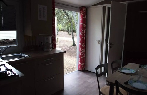 Junas Maison | Campsite Les Chênes * - MOBILE HOME Comfort - 2 ch - 26.52m2/Oak Green 4 people
