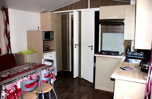 Junas Maison | Campsite Les Chênes * - MOBILE HOME Comfort - 2 ch - 26.52m2/Oak Green 4 people