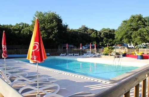 Junas Maison | Campsite Les Chênes * - MOBILE HOME Comfort - 2 ch - 26.52m2/Oak Green 4 people