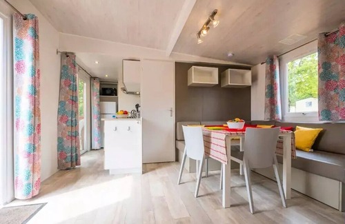 Saint-Cheron Maison | Campsite Parc des Roches * - Mobile home Comfort 4 rooms 6 people