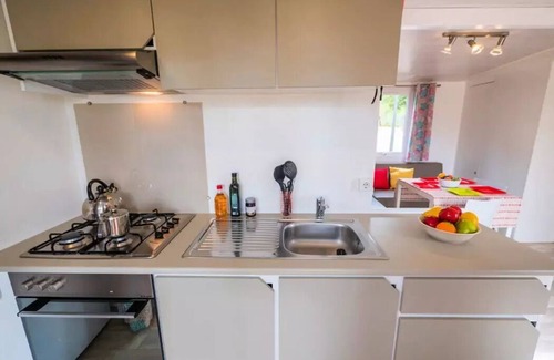 Saint-Cheron Maison | Campsite Parc des Roches * - Mobile home Comfort 4 rooms 6 people