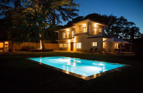 Llica d'Amunt Villa | Can Cedre