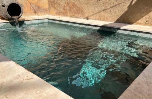 Albons Maison | Can Met Mosso, Casa rural con Piscina Climatizada