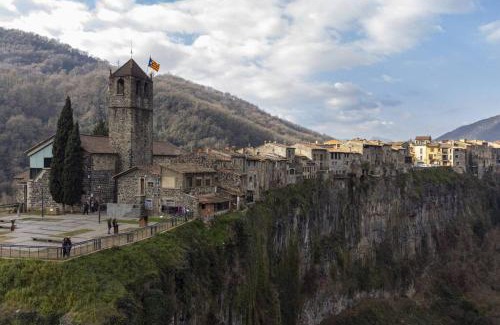 Beguda Maison | Can Mosqueroles casa en Castellfollit de la Roca
