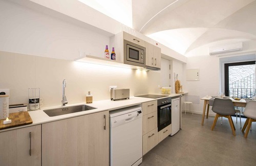 Banyoles Appartement | CAN Planeses - Apartamento de Lujo con Balcón en el Pla de L'estany