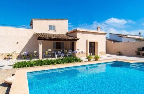 Urbanitzacio la Font Villa | Can Volantí by SunVillas Mallorca