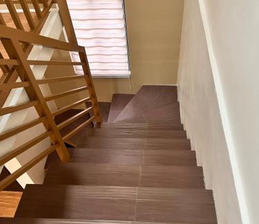 Urdaneta City Maison | Cana Blessed Guest House Amaia