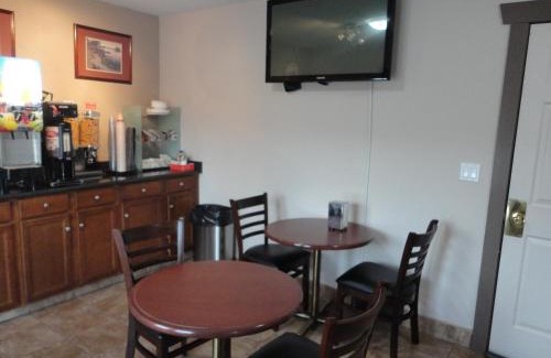 Vernon Hôtel | Canadas Best Value Inn & Suites-Vernon