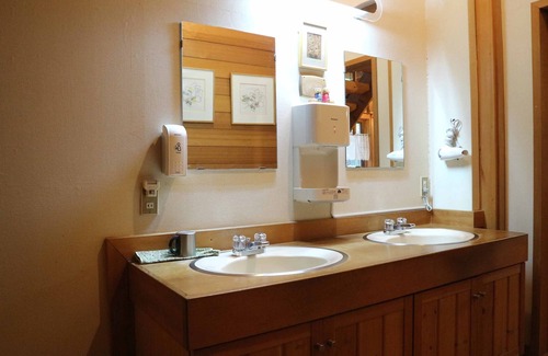 Azumino Cabine | Canadian Loghouse Inn Azumino Yujin