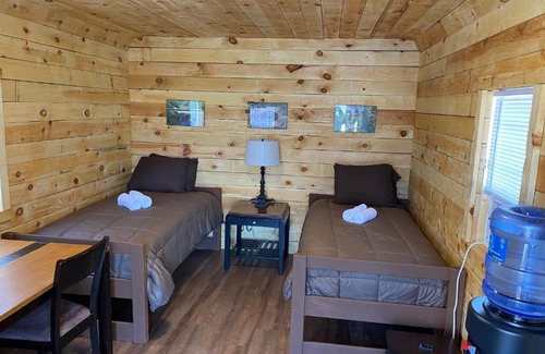 Paw Paw Chalet De Ski | Canal Cabins