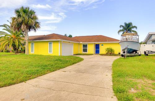 Isle of Palms Maison | Canal-Front Retreat 4 Mi to Jacksonville Beach!