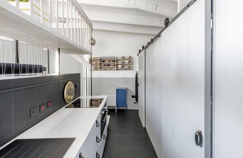 Bath Maison | Petite maison d'architecte côté canal