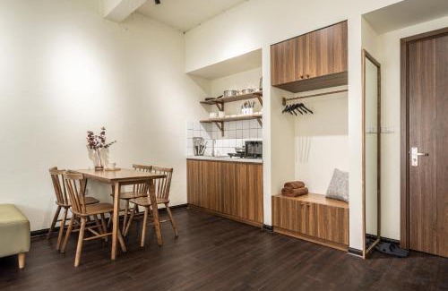Hai Ba Trung Appartement | CANAVERAL Residence near Hoan Kiem-OUTSTANDING Rooftop with Private Pool