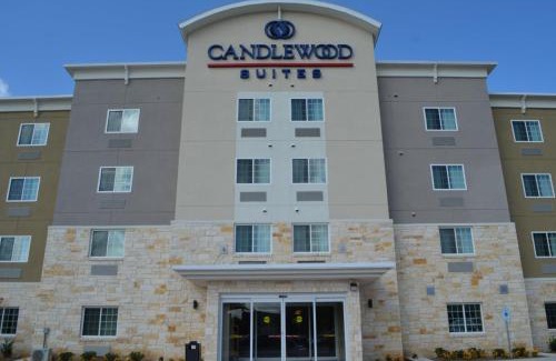 North San Antonio - SAT Hôtel | Candlewood Suites San Antonio Airport by IHG