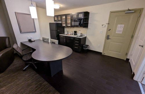 North San Antonio - SAT Hôtel | Candlewood Suites San Antonio Airport by IHG