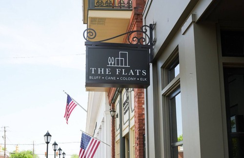 Demopolis Appartement | Cane - The Flats Demopolis