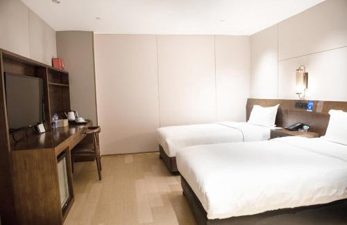 Haizhu Hôtel | Canton Fair Hotel-Close to Canton Tower-Free Canton Fair Shuttle Bus and Free Breakfast-囍啡酒店