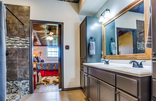 Elmo Autre | Canton, Texas Luxury Barnhouse in a Tranquil Ranch setting