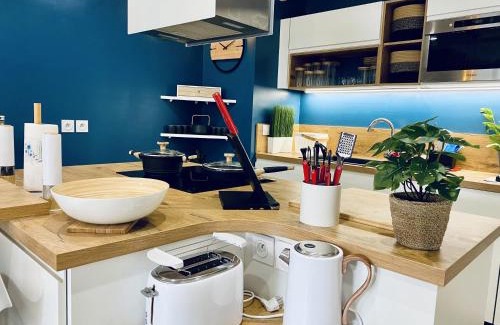 Saint-Bres Appartement | Cantosia - Appartement T3, Terrasse & Jardin Privatif