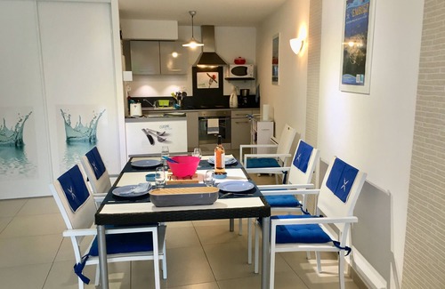 Sanary-sur-Mer Appartement | CAP SUD ****. Accès PMR. Terrasse. JARDIN. Parking. Tout à pied