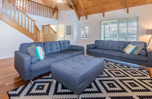 Silverleaves Maison | Cape Cod Cottage Summ