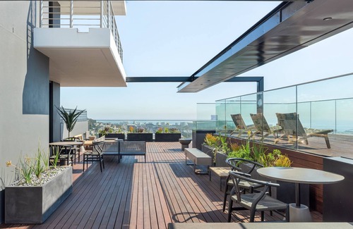 Flora Park Appartement | Cape Town Skyline from 16 on Bree Apartment| Views