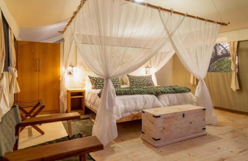 Maruleng Cabine | Cape Vulture Lodge