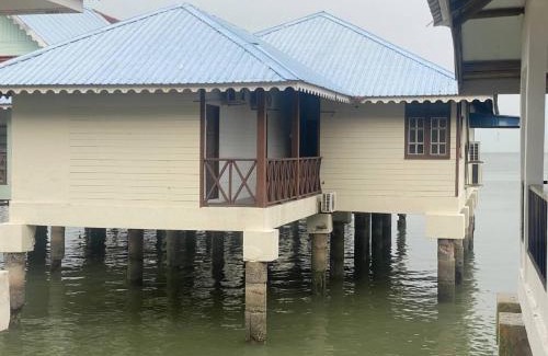 Kampung Batu Maung Hôtel | Capital O 91118 Chalet Seri Idaman
