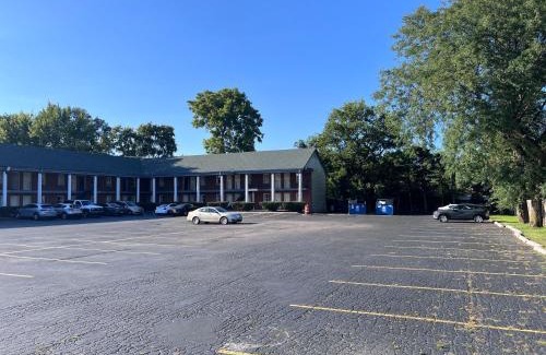 South Holland Hôtel | Capital O Elite Inn & Suites South Holland I 94