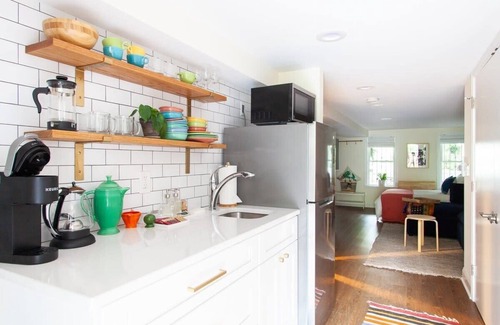 Southeast Appartement | Capitol Hill Studio - Sub // Walkscore // W/D