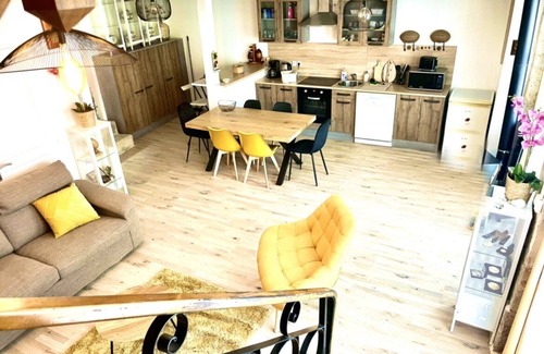 Biras Maison | Caporizon-Rug'BnB-gîte au coeur du Périgord déco rugby