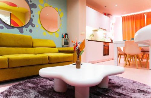Marchienne-au-Pont Appartement | Capsule Girl Power SPA - balneo - Sauna - Karaoké - Billard - 2 chambres
