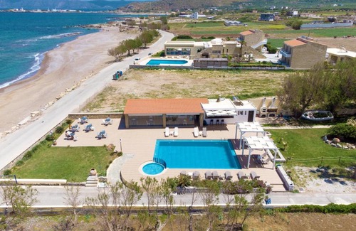 Trachilos Appartement | Captain's Beach Apartments