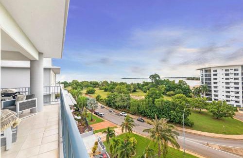 Cullen Bay Appartement | Captain's Lookout - Penthouse Living at Cullen Bay
