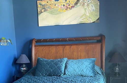 West Creek Lit Et Petit-Déjeuner | Captain's Quarters Private Studio w full bath West Creek LBI Tuckerton