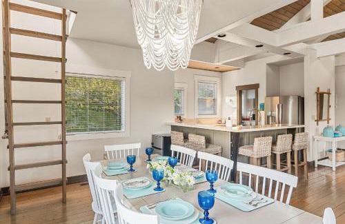 Smithville Maison | Captain's Quarters