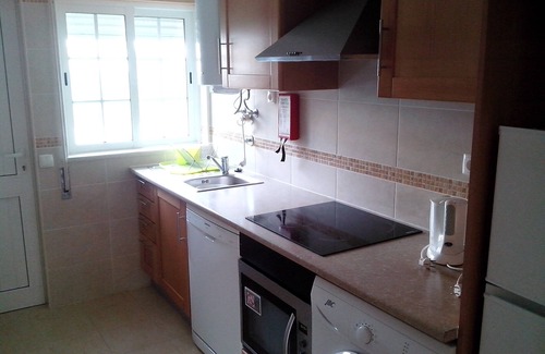 Vale de Carro Appartement | Captivating 1-bed Apartment in Olhos de Agua