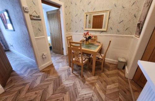 Largs Appartement | Captivating 2-Bed ground floor Apartment in Largs