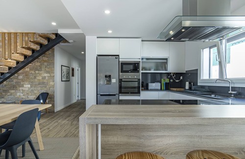 Cadaval Maison | Captivating 4-Bed House in Cadaval district-Lisbon