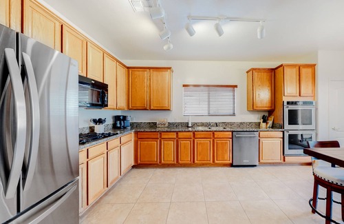 Black Horse Maison | Captivating desert home with private pool, game room, grill, backyard & W/D