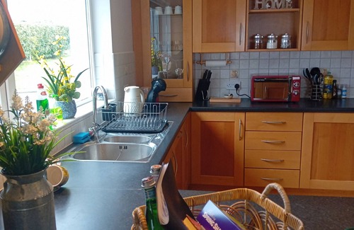 Killarney Maison | Captivating views of Killarney’s Lakes and Mountains Comfortable house.
