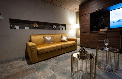 Saint-Etienne Lit Et Petit-Déjeuner | CARACALLA PRIVE - Chambres d'hôtes avec Piscine, Jaccuzi et Hammam privatifs
