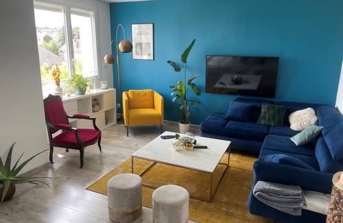 Coutures Appartement | Caracas, Appartement Chakeureux Avec Balcon
