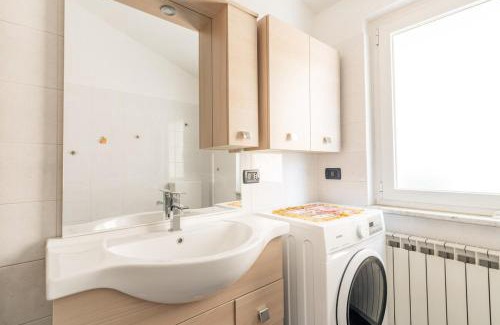 Carasco Maison | Carasco -5 minutes from the sea-WiFi-parking