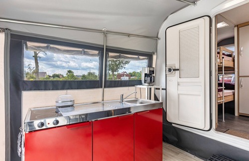 Alt Zeschdorf Location De VR | Caravane 'Max 2 Erw Und 2 Kd' avec jardin partagé et Wi-Fi