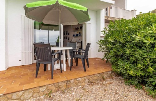 Les Roques Appartement | CARBONERES 47.1 – Appartement avec vue en première ligne de la mer
