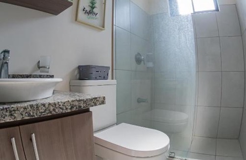 Heredia Appartement | Cariari Flats Apt# 1 - 3BDRM - Lago Stays - Laura Gonzalez
